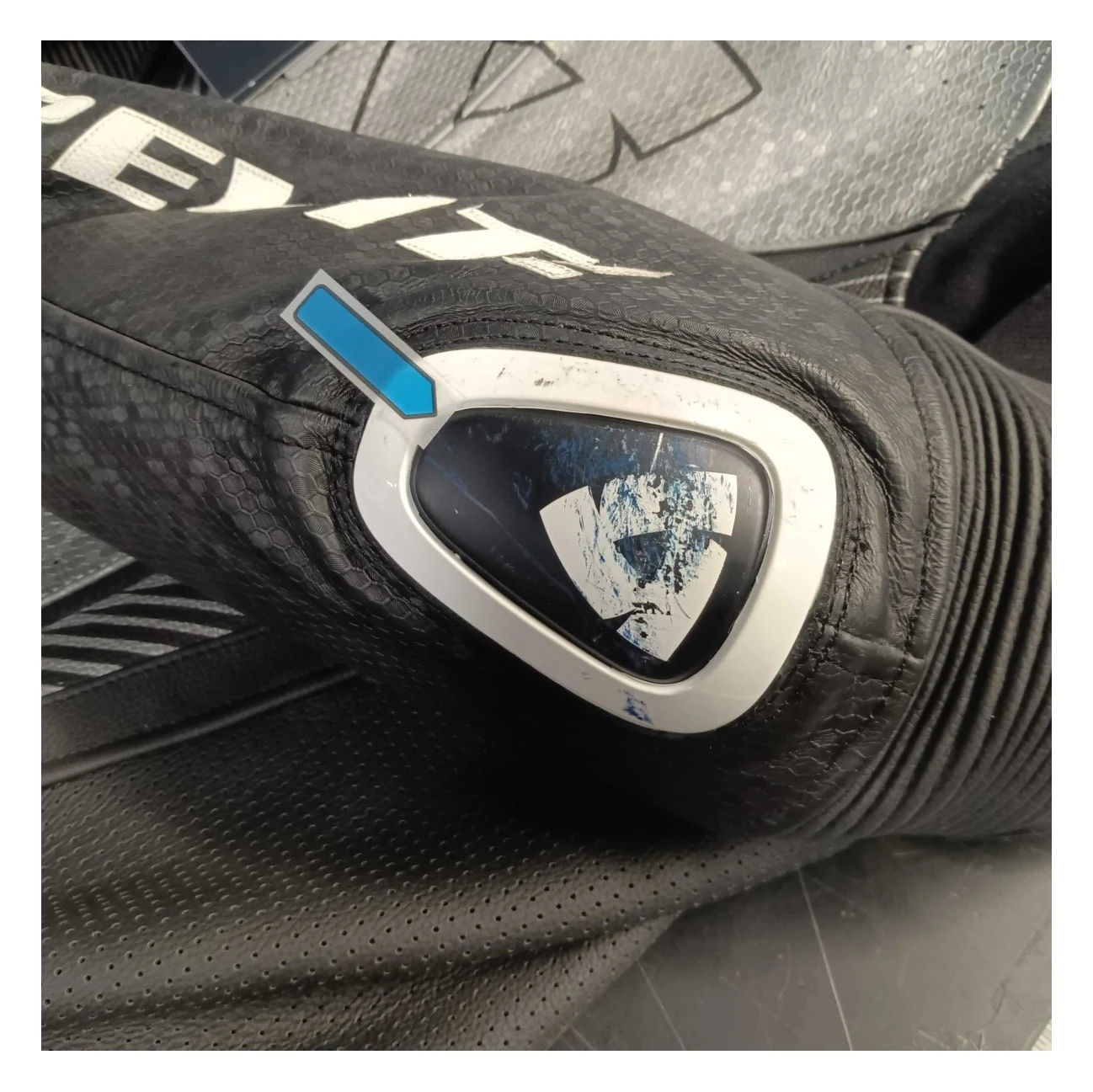 REV'IT! Spitfire Race Suit Silver/Neon Yellow / 50 [Blemished - Very Good] - Image 3